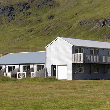 Urdartindur Guesthouse And Cottages Northurfjorthur Dış mekan fotoğraf