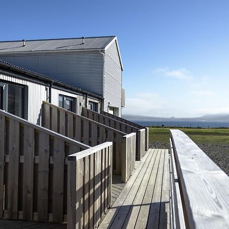 Urdartindur Guesthouse And Cottages Northurfjorthur Dış mekan fotoğraf