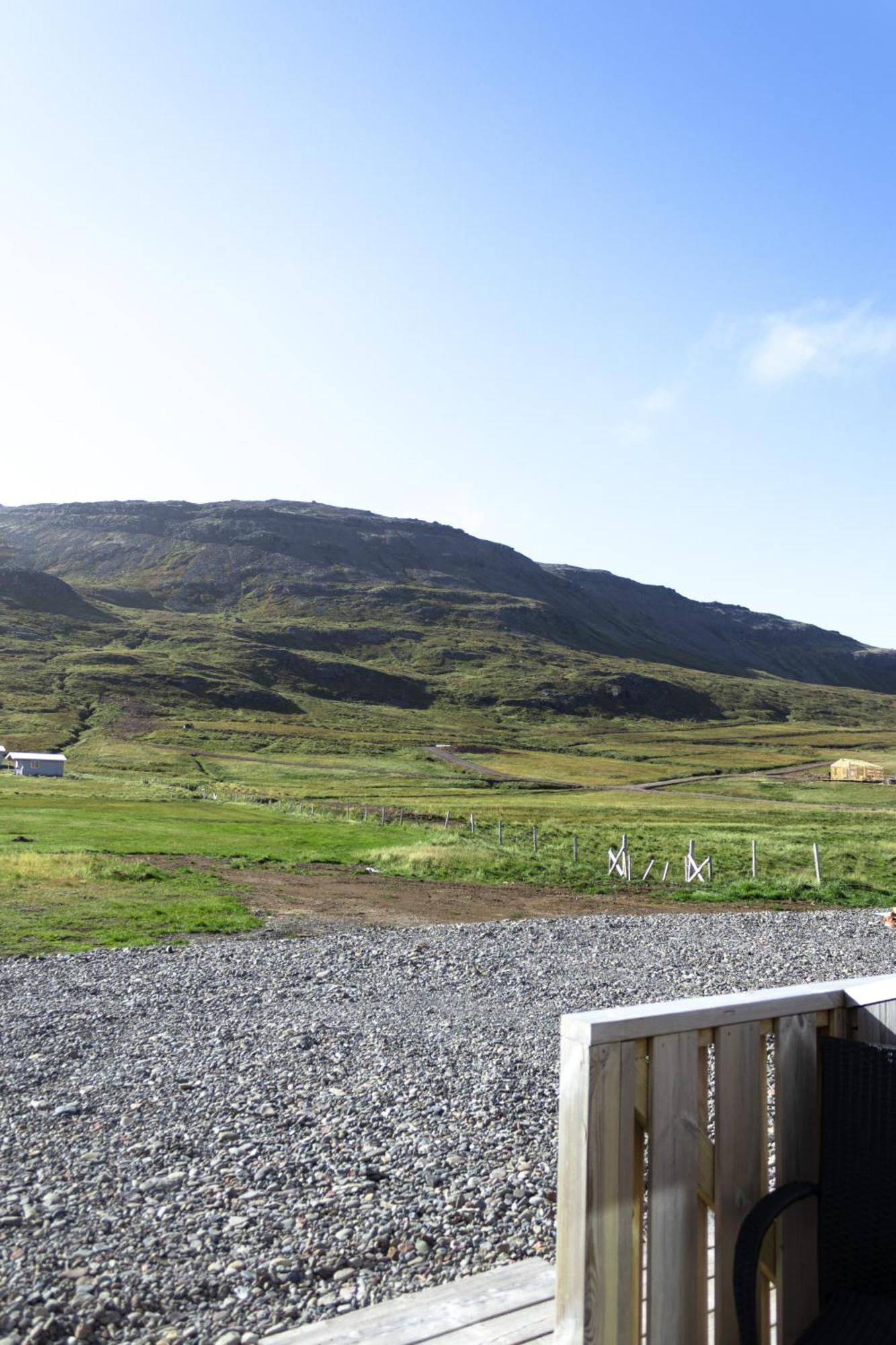 Urdartindur Guesthouse And Cottages Northurfjorthur Oda fotoğraf