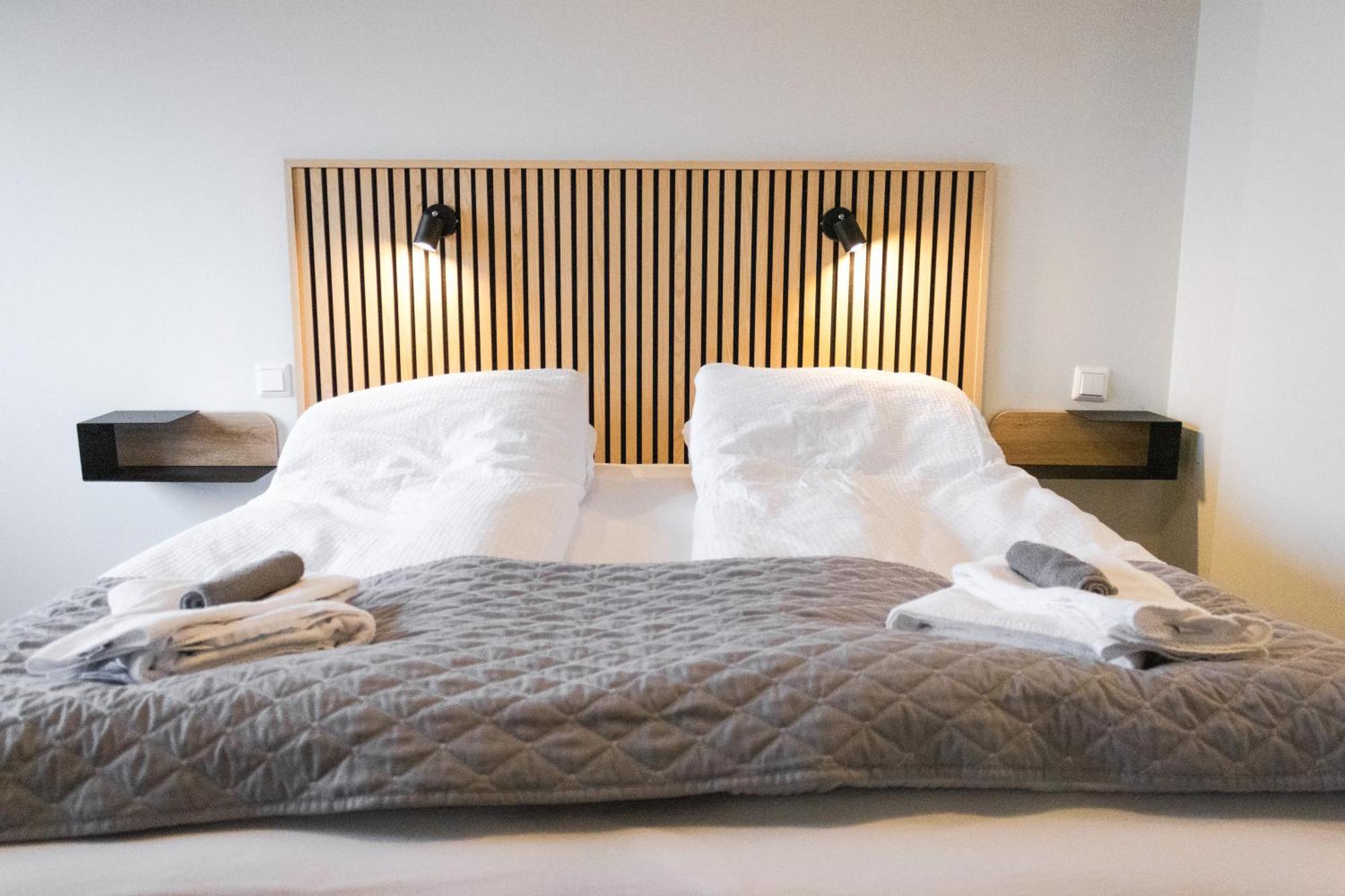 Urdartindur Guesthouse And Cottages Northurfjorthur Oda fotoğraf
