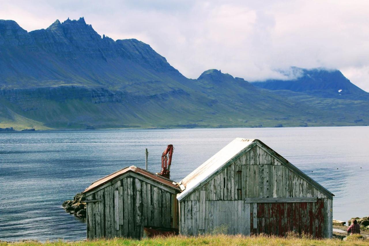 Urdartindur Guesthouse And Cottages Northurfjorthur Dış mekan fotoğraf
