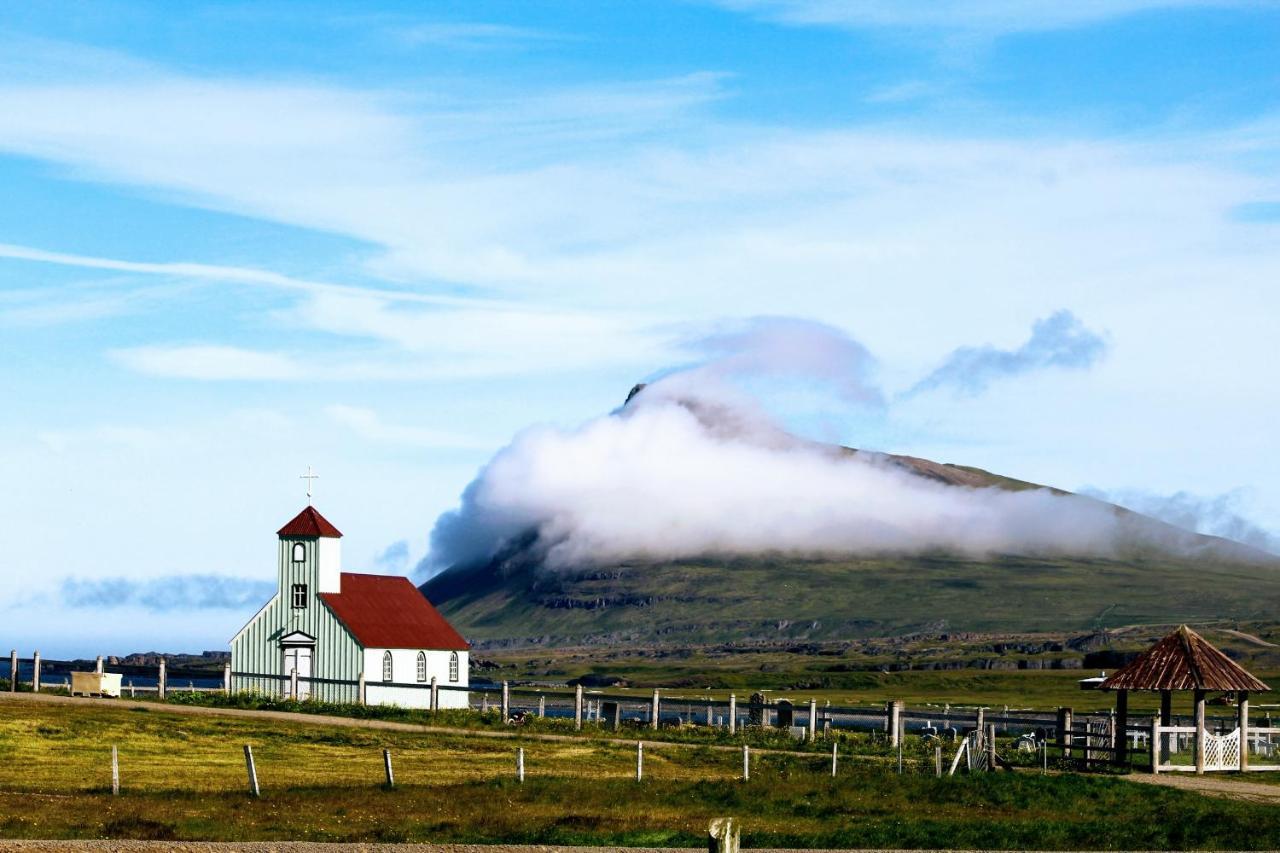 Urdartindur Guesthouse And Cottages Northurfjorthur Dış mekan fotoğraf